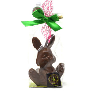 Petit lapin de Pâques avec sa carotte (Lait) Atelier Ô Chocolat – - – L’atelier Ô Chocolat