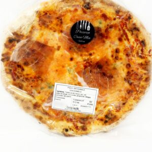 Pizza San Daniele diamètre 30cm Casa Mia – Une pizza garnie de fromages plus savoureux les uns que les autres ainsi que de tranches de jambon cru