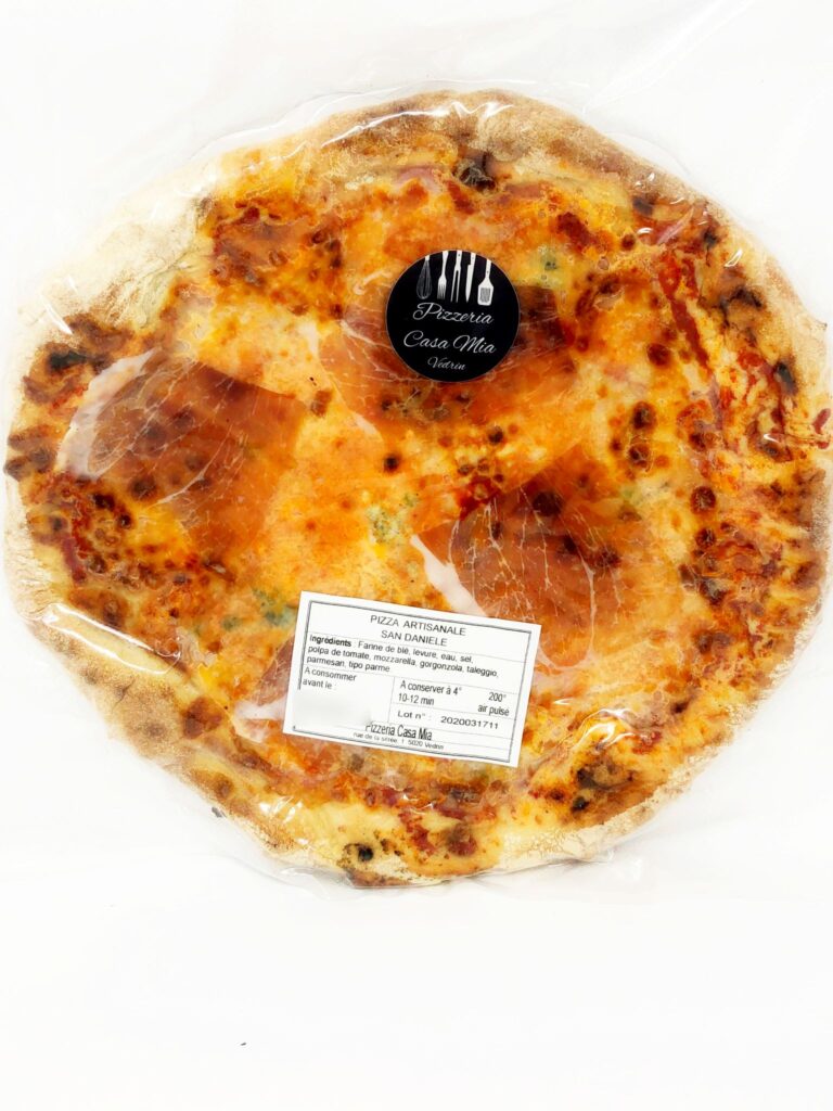 Pizza San Daniele diamètre 30cm Casa Mia – Une pizza garnie de fromages plus savoureux les uns que les autres ainsi que de tranches de jambon cru