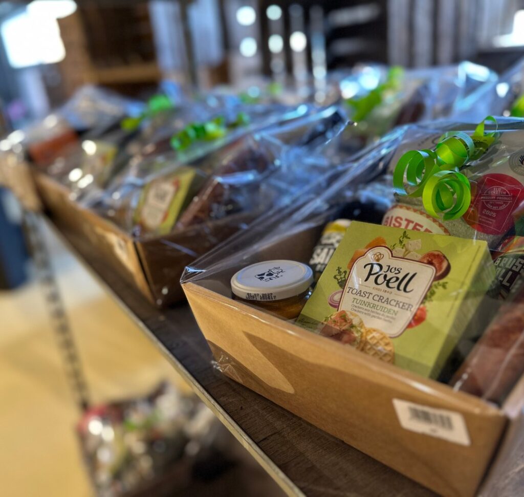 Photo de paniers-cadeaux de produits locaux